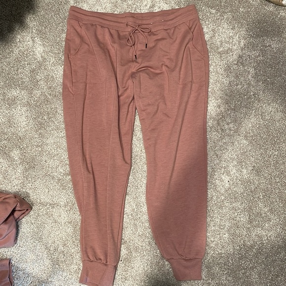 Stars Above sweatsuit lounge set - Picture 5 of 7